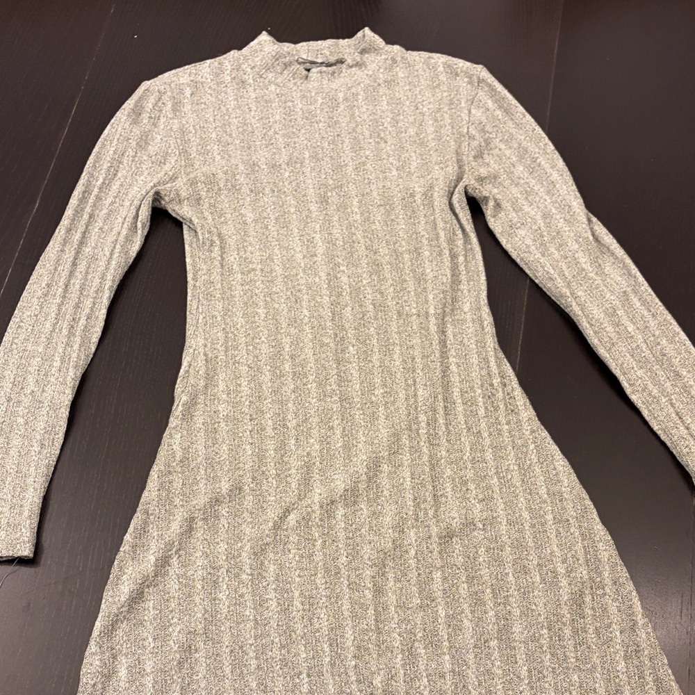 Zara Green Ribbed A-Line Maxi Dress